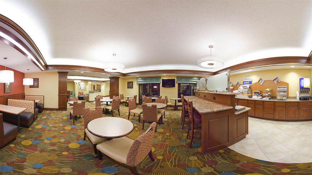 Holiday Inn Express Durham By Ihg Экстерьер фото
