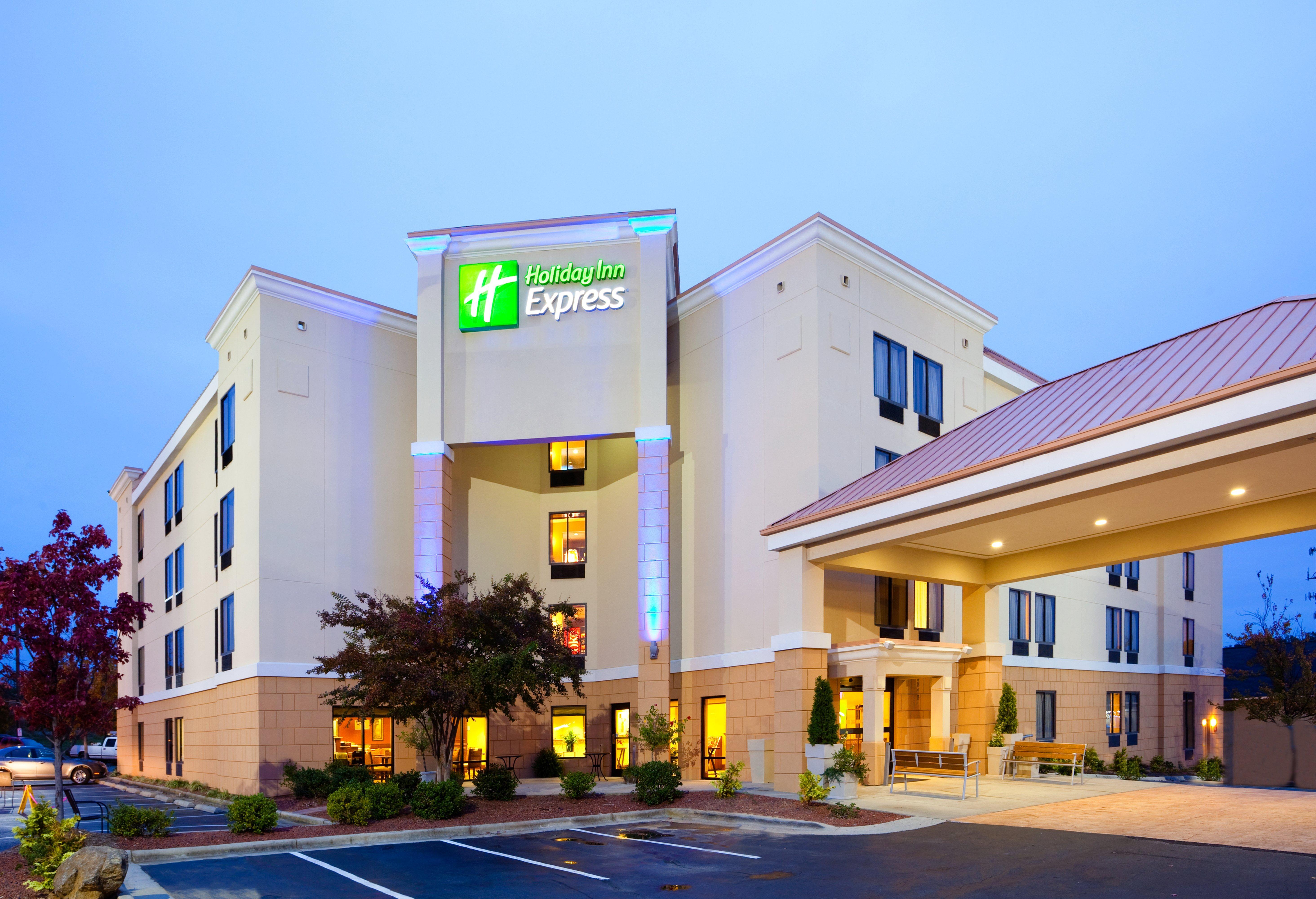 Holiday Inn Express Durham By Ihg Экстерьер фото