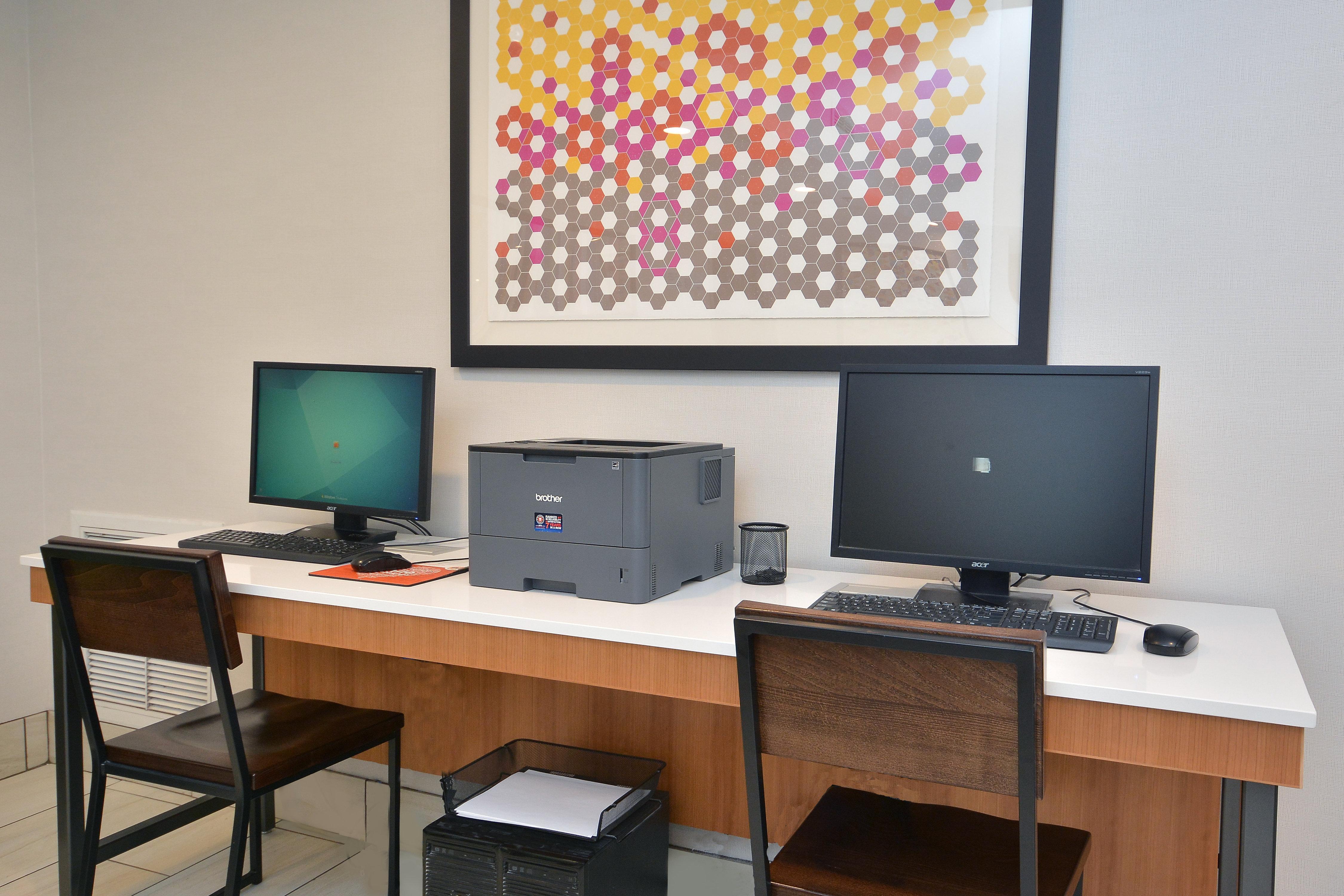 Holiday Inn Express Durham By Ihg Экстерьер фото